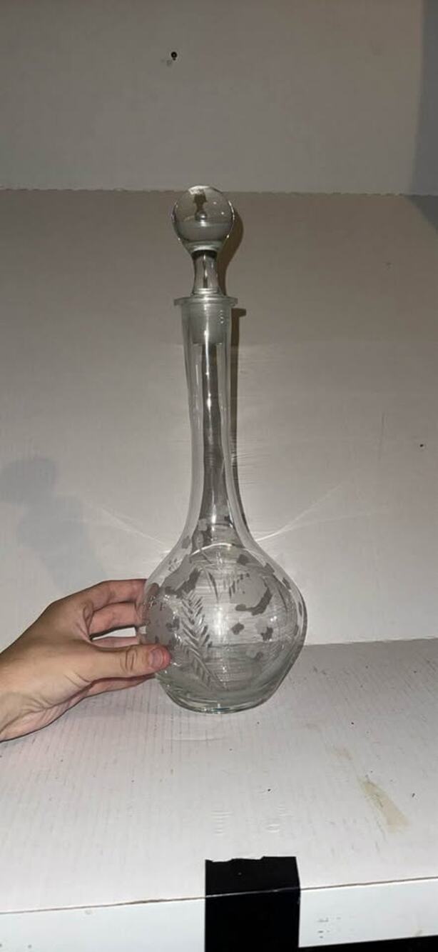 Vintage Excellent Condition Long Necked Etched Floral Design Decanter